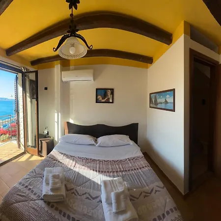La Bastia 3* Scilla