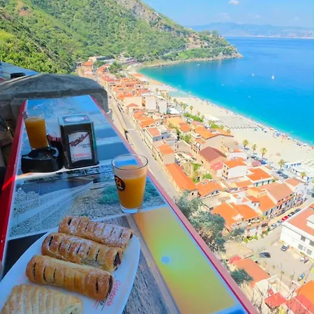 La Bastia 3* Scilla